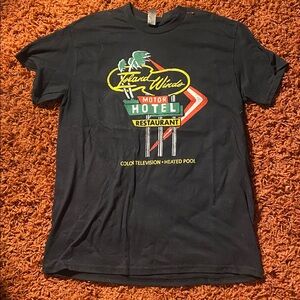 Black Graphic Hotel Motel Retro tee with Colorful Print Unisex Medium EUC 100